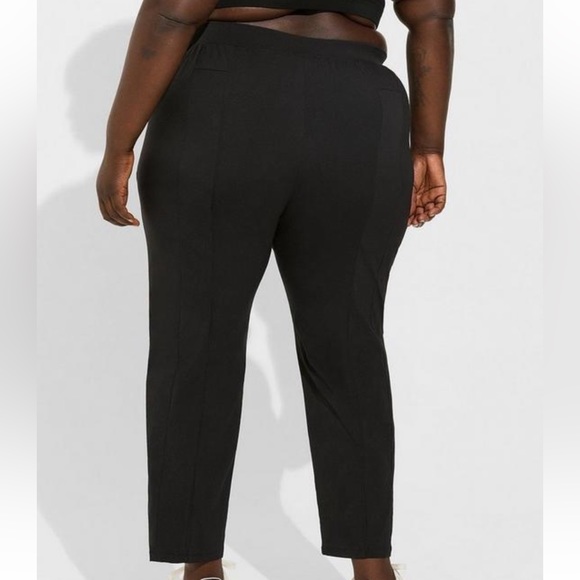 Trouser - Picture 3 of 5